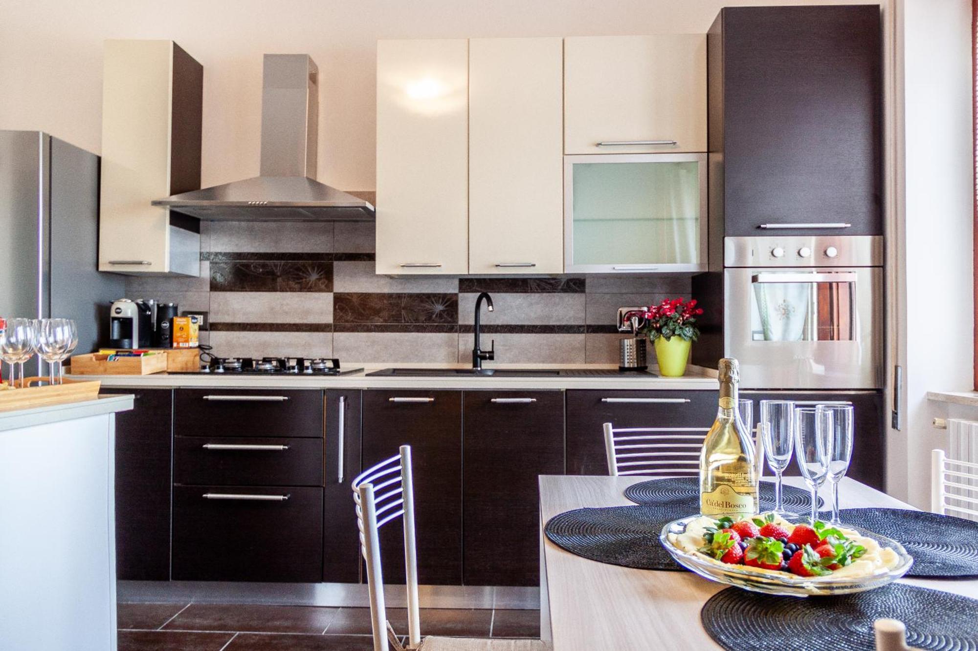 A Casa Di Marco Guesthouse - Apt Di Ciampino E Stazione Per Roma مارينو المظهر الخارجي الصورة