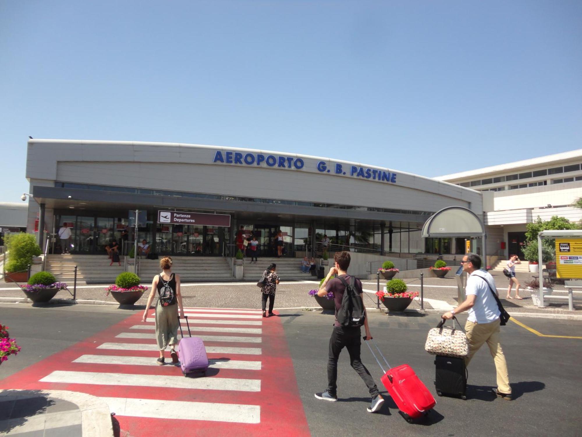 A Casa Di Marco Guesthouse - Apt Di Ciampino E Stazione Per Roma مارينو المظهر الخارجي الصورة